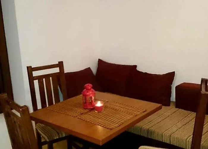 Cosy In With Mountain View - 60 M² Apartment